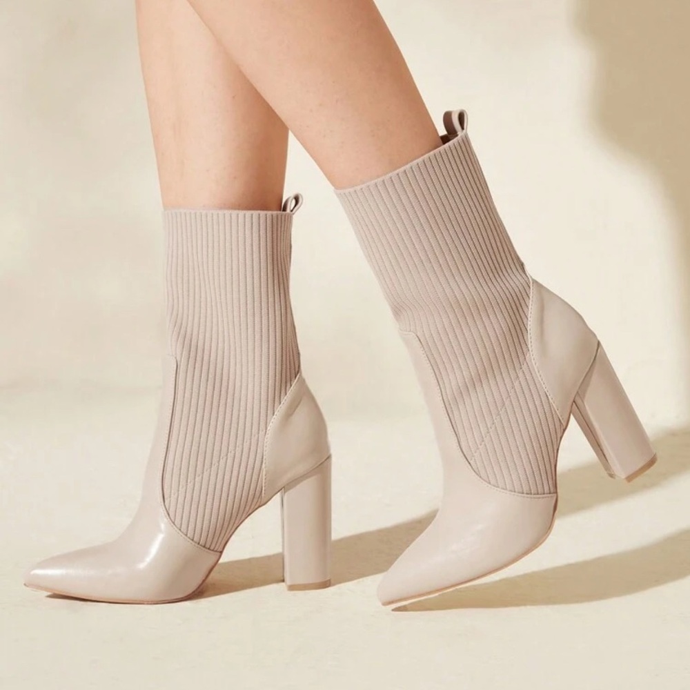 Elegant Beige Ankle Boots